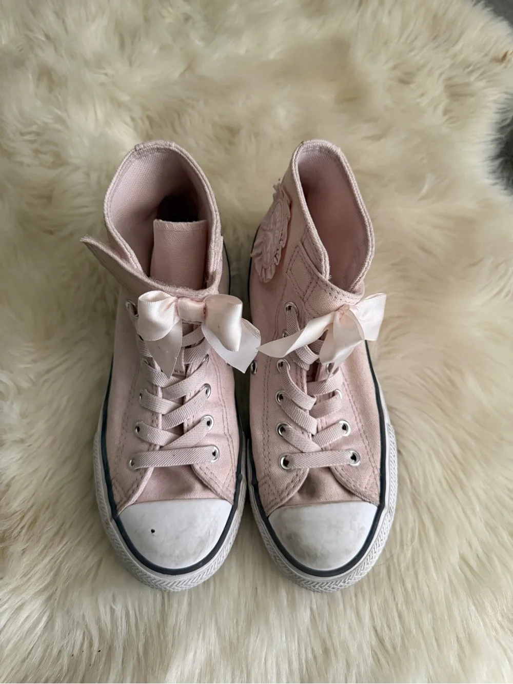 Converse Kids Light Pink High-Top Sneakers with Satin Bows